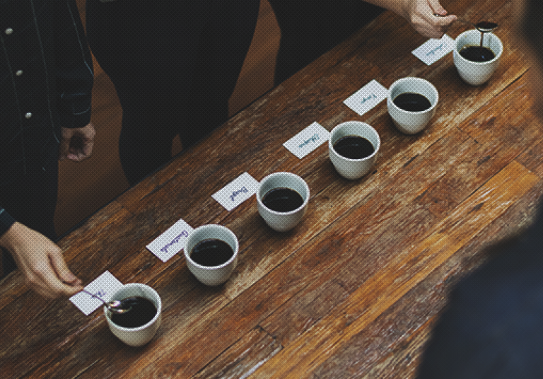 4 λόγοι που κάνουν το cupping σημαντικό για έναν barista